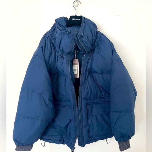 Adidas by Stella McCartney Wintersport PUFFA jacket NWT - Picture 1 of 9